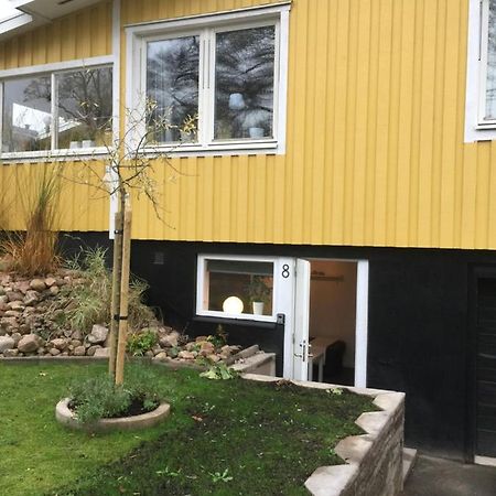 Bo Centralt I Vaernamo エクステリア 写真